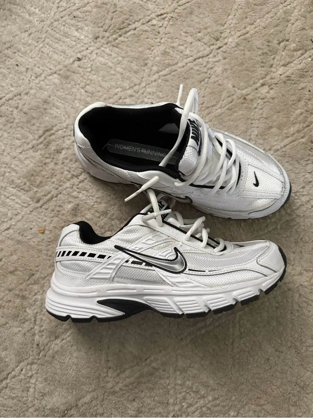 Nike White and Black Women's Sneakers